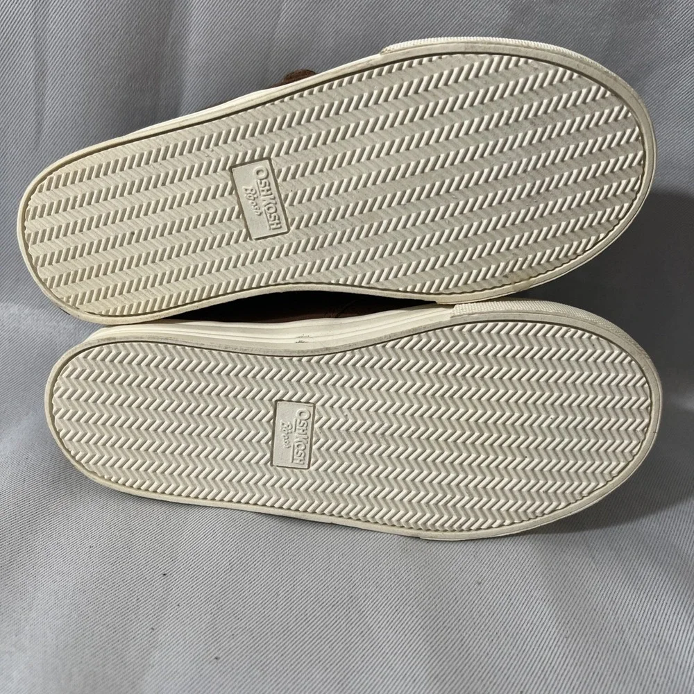 Oshkosh‎ B'gosh brown sneakers three straps size 12